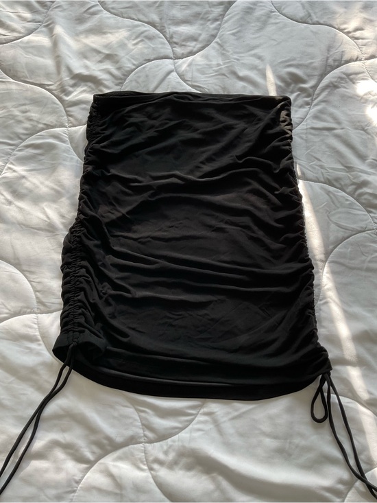 Fashion Nova Dresses & Skirts - Fashion Nova Black Ruched Side-Drawstring Skirt